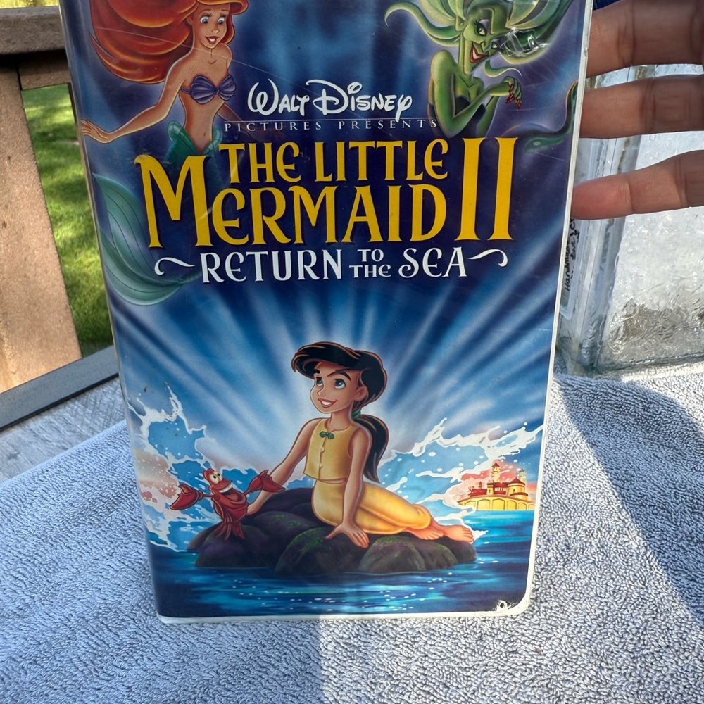 Vintage Disney The Little Mermaid II VHS - Blue and Yellow works